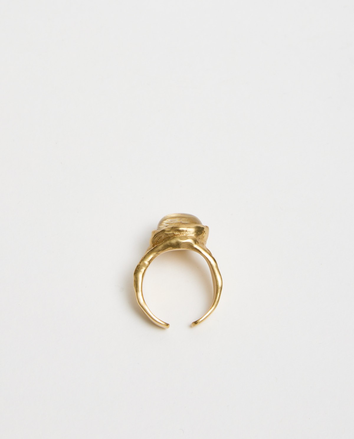 Gold Ring white