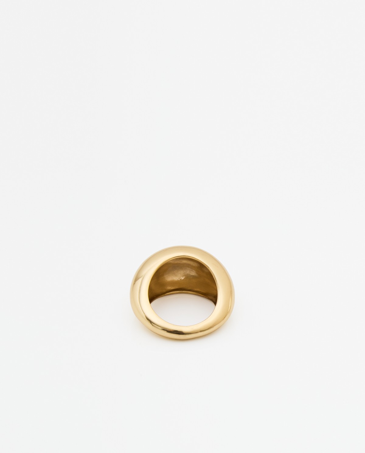 Anillo ovalado dorado