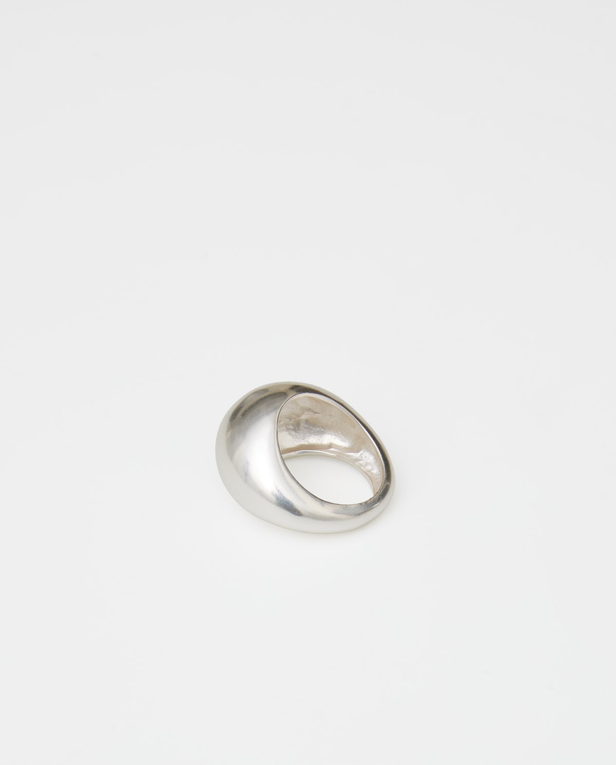 Anillo ovalado plateado