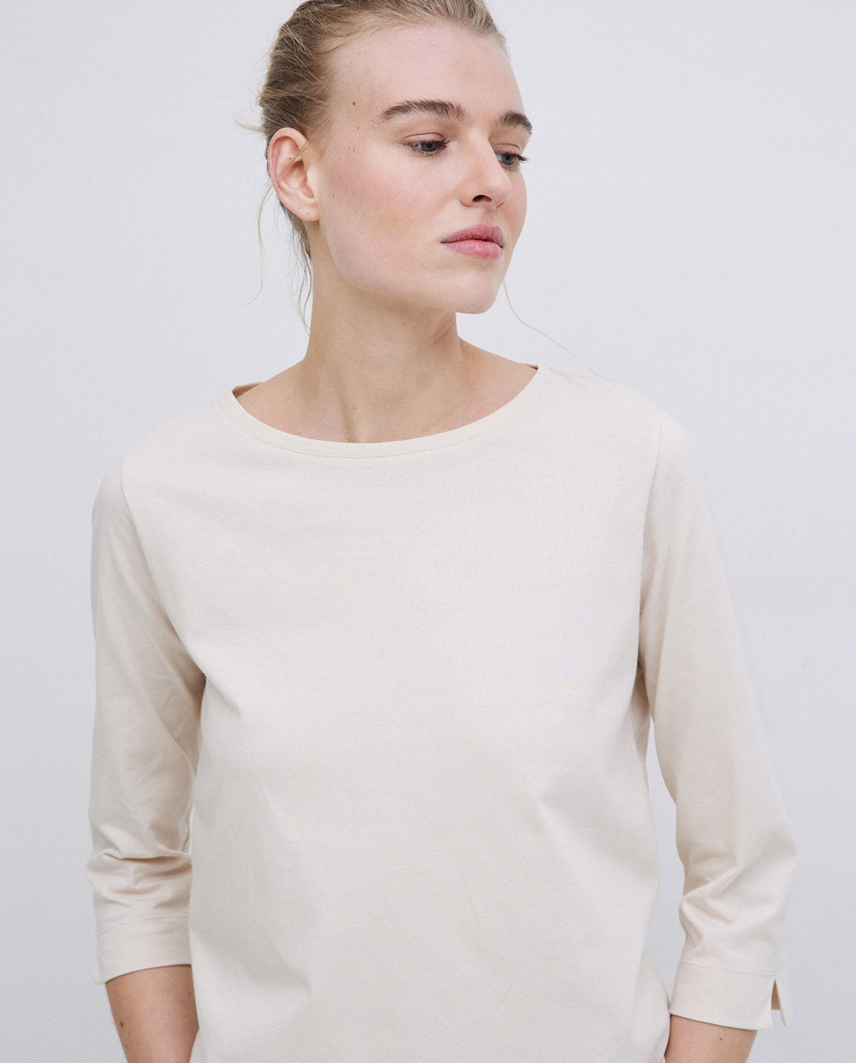 Camiseta básica 3/4 beige 1