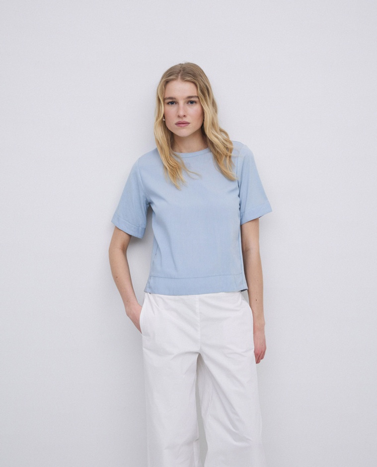 Greyish blue round neck bi-material T-shirt - <div><div>Straight cut bi-material T-shirt