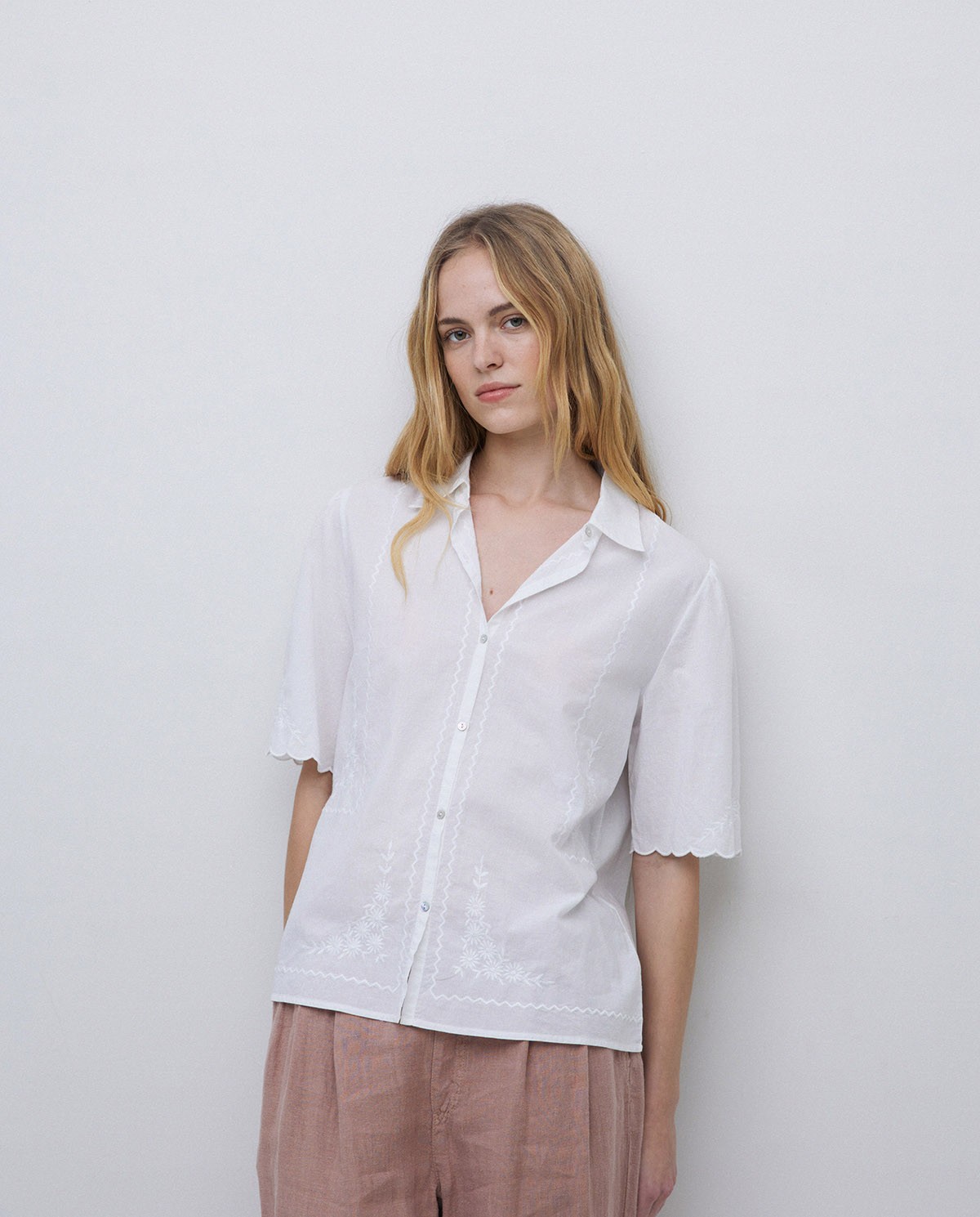 Camisa algodón bordados blanco
