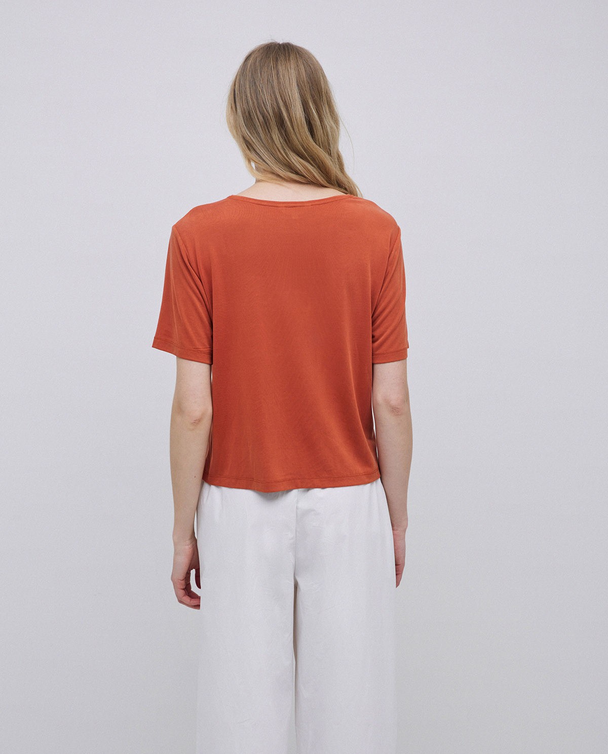 Camiseta holgada modal terracota 2