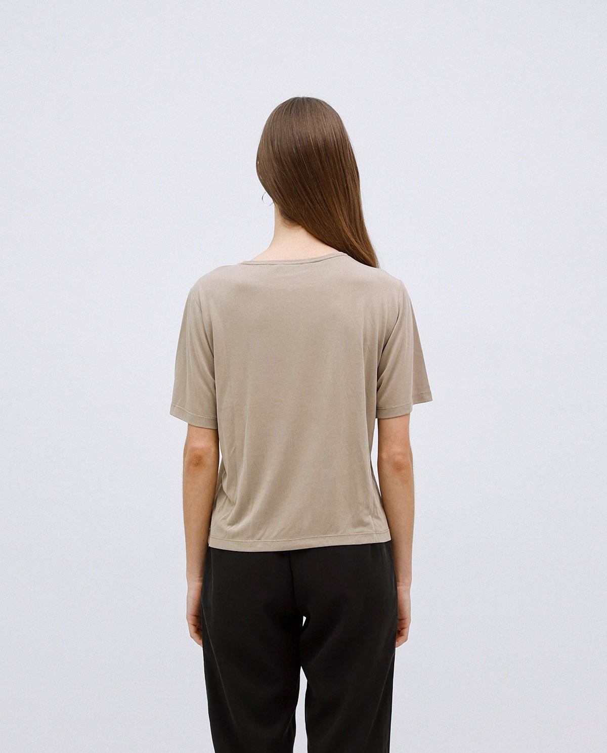 Camiseta holgada modal caqui 4