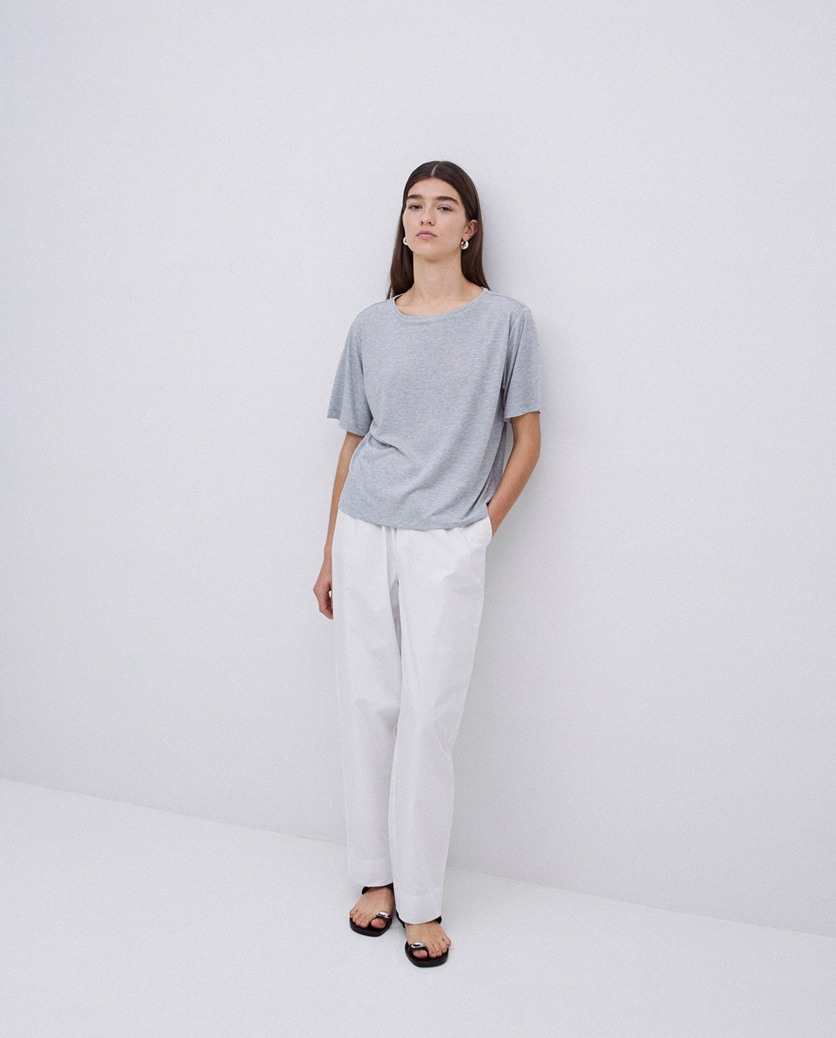 Camiseta holgada modal gris 4