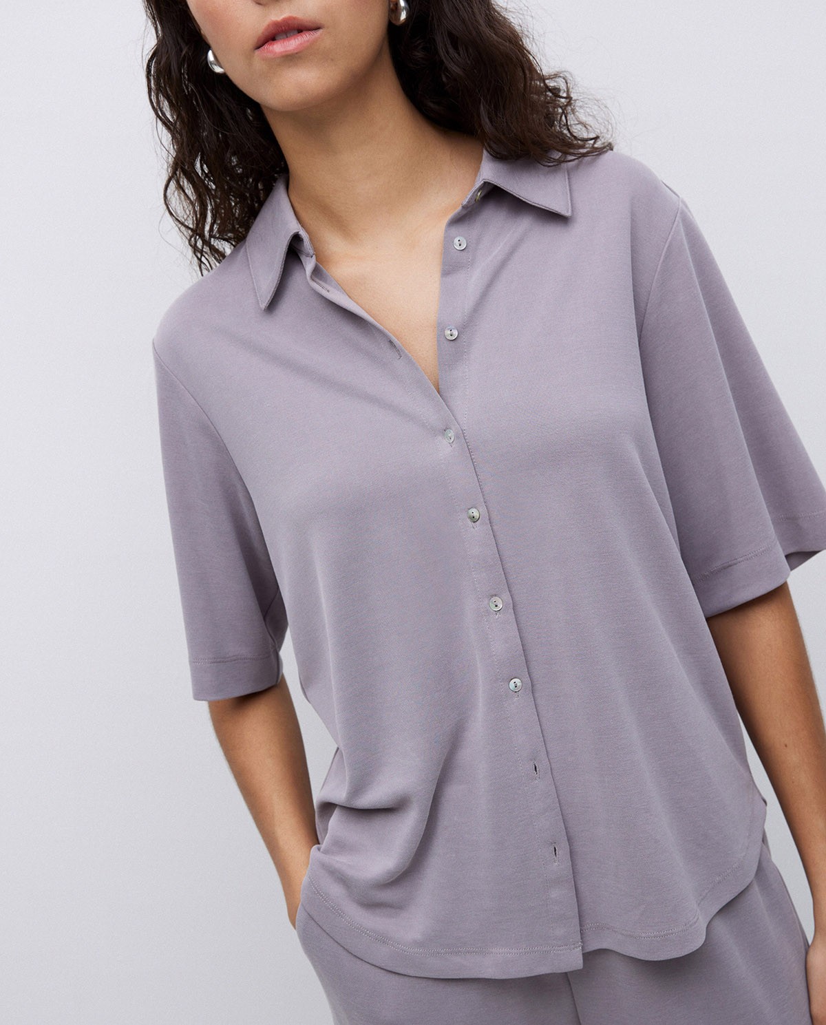 Camisa fluida màniga curta gris 1
