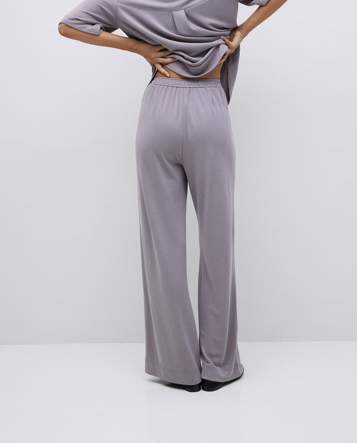 Pantalones punto fluidos gris 4
