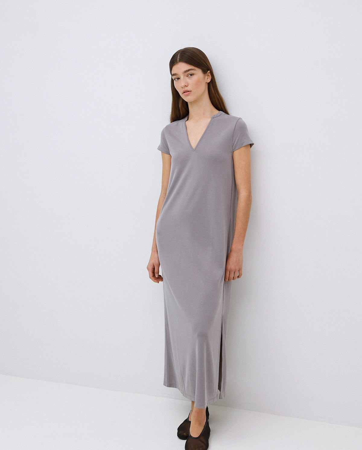 Grey cap-sleeve midi dress