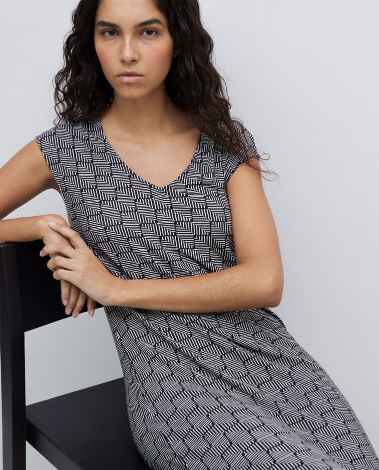Vestido midi geométrico negro - Vestido midi