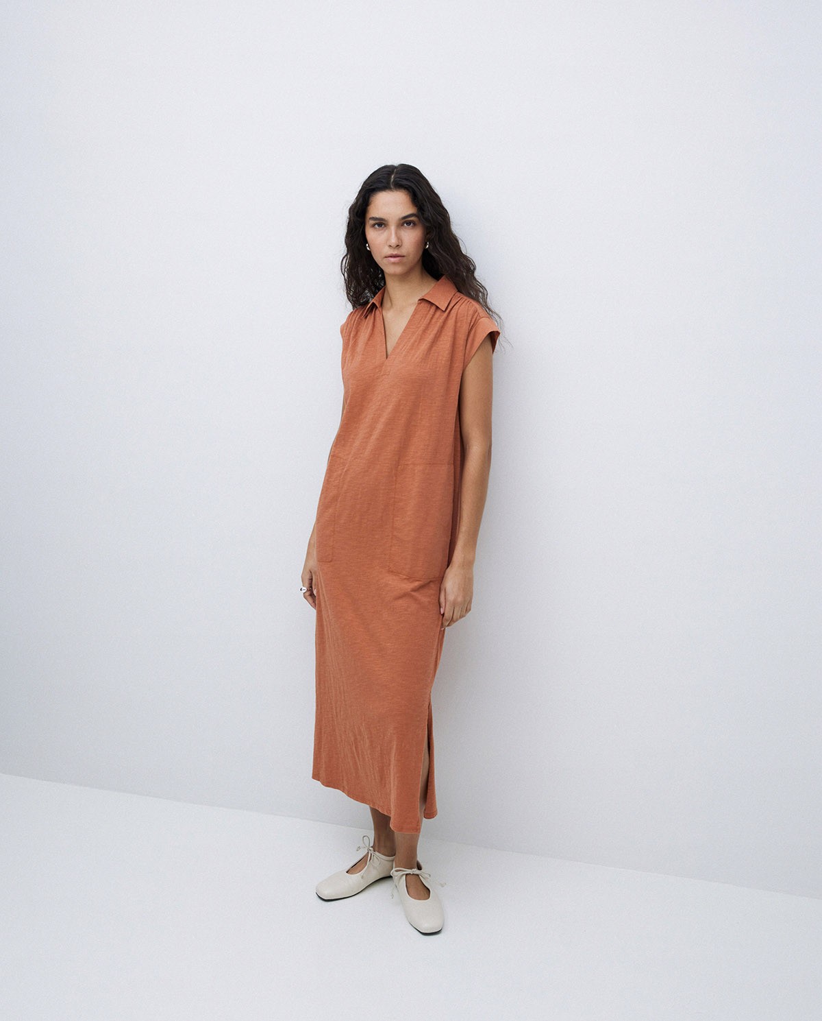 Vestido camisero flamé de algodón terracota