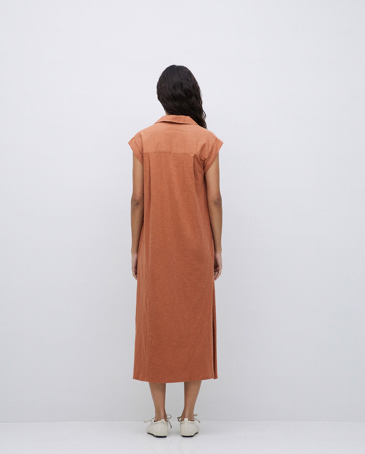 Vestido camisero flamé de algodón terracota 5