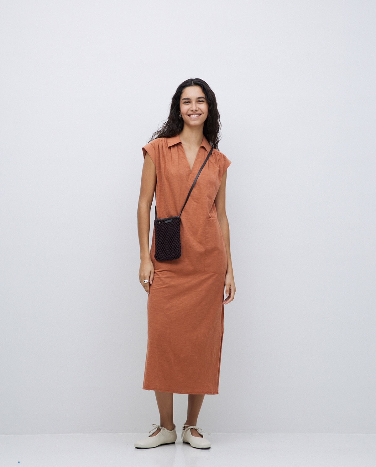 Vestido camisero flamé de algodón terracota 6