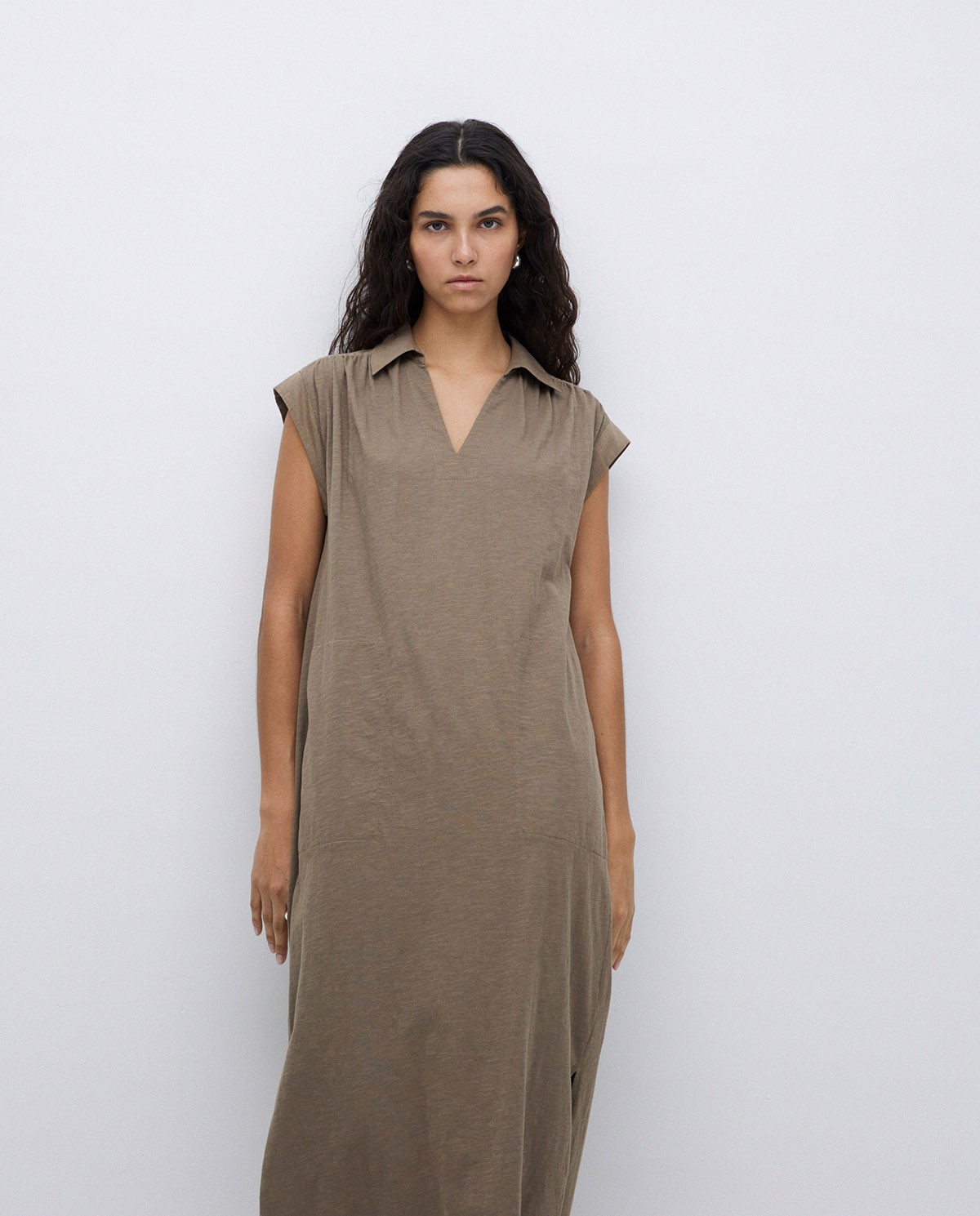 Robe chemise en coton flammé kaki 1