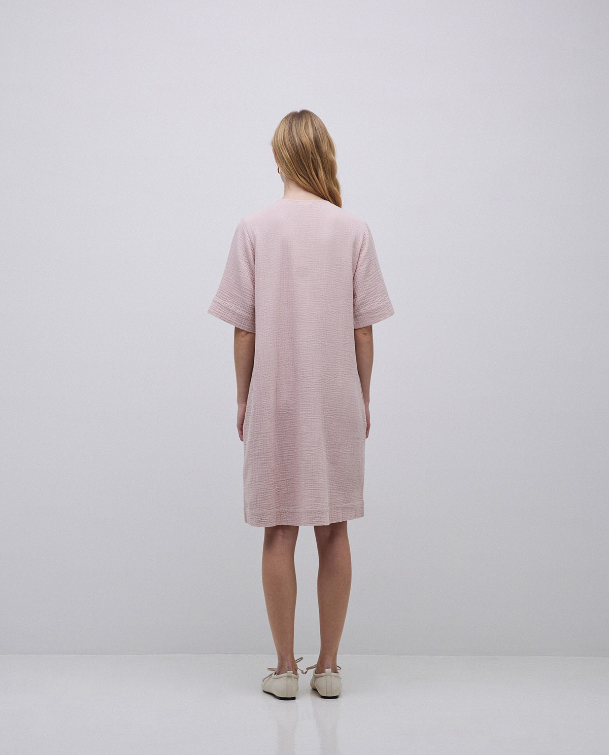 Vestido corto doble gasa rosa pálido 4