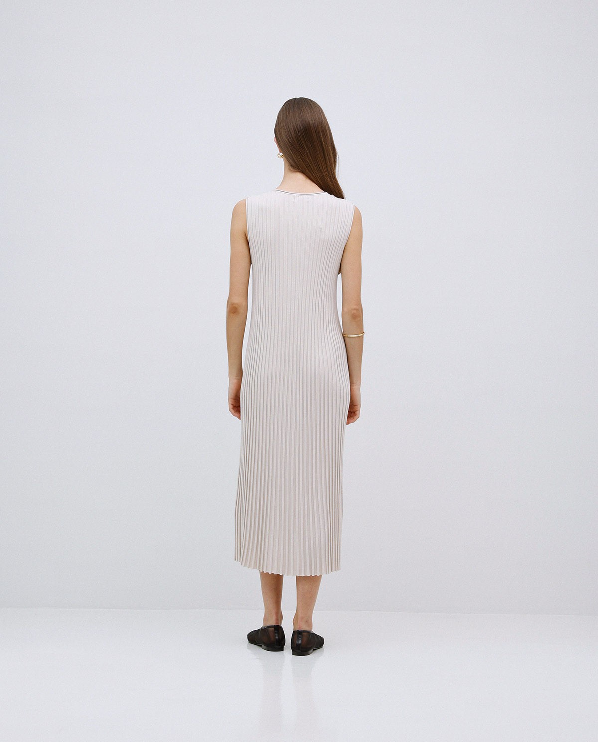 Vestido largo tirantes evasé beige 5