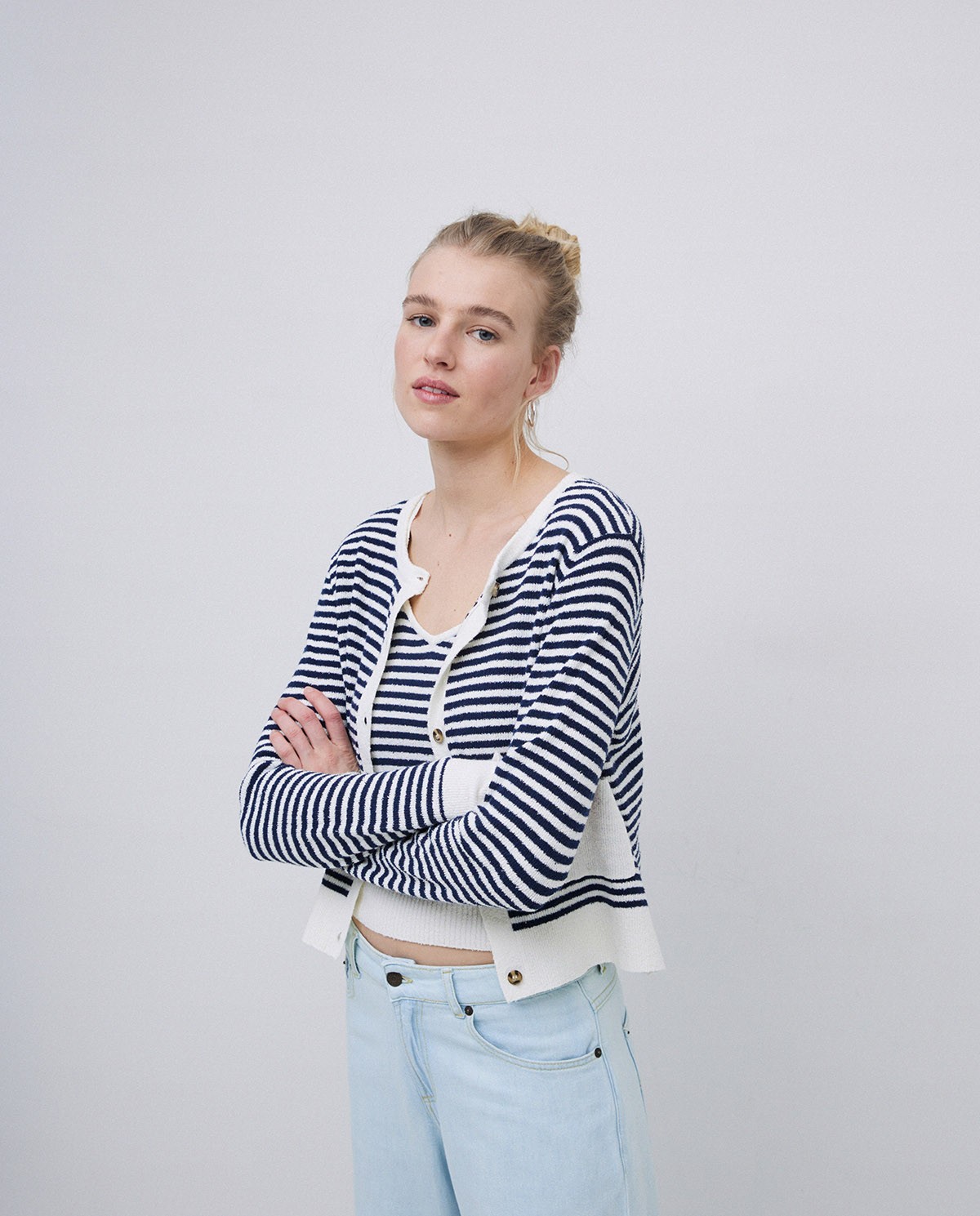 Cardigan à rayures en coton bleu foncé 3