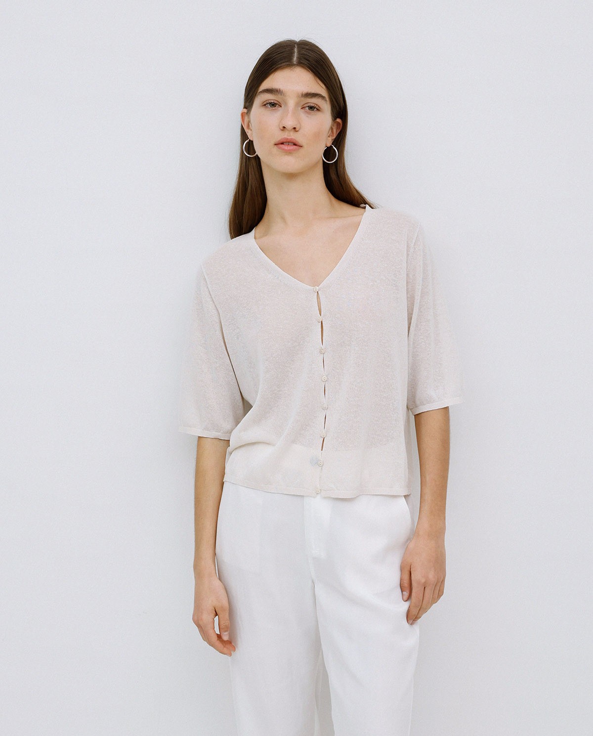 Beige short 3/4-sleeve cardigan