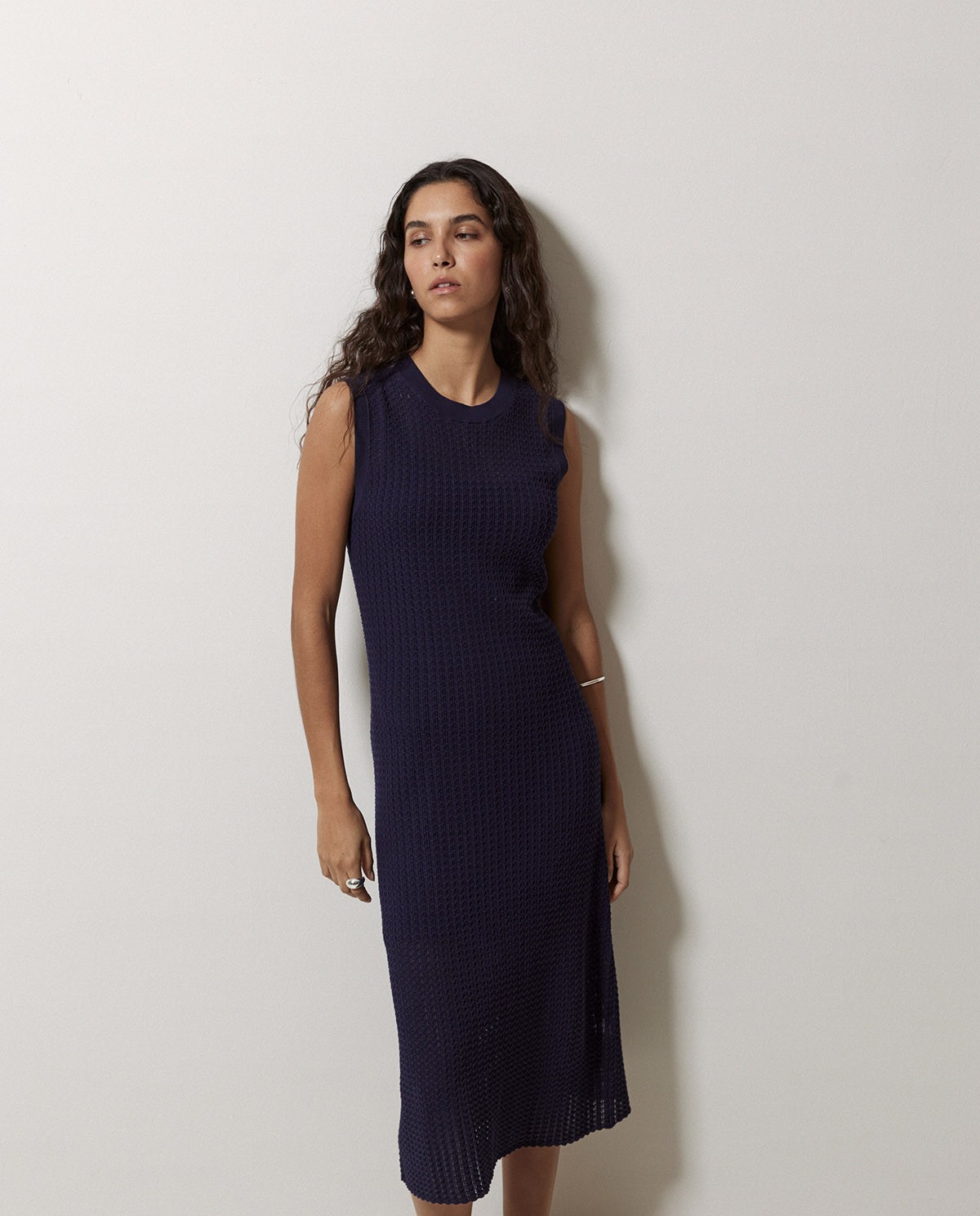 Vestido largo calado azul oscuro
