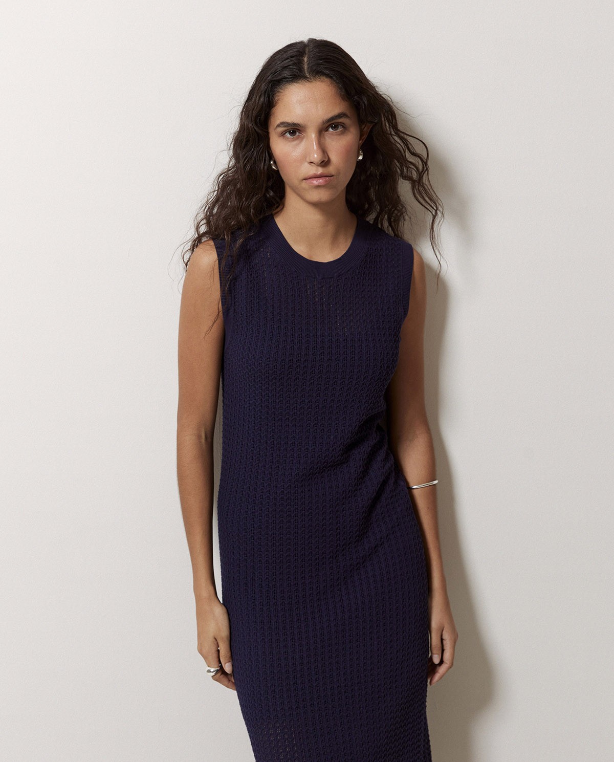 Vestido largo calado azul oscuro 1