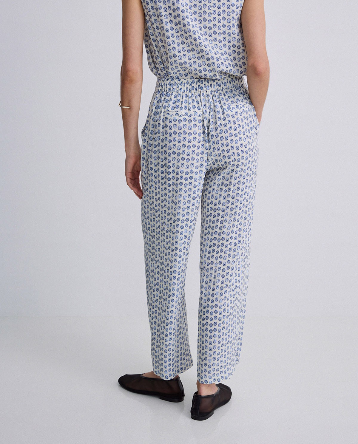 Pantalones fluidos EcoVero™ azul oscuro