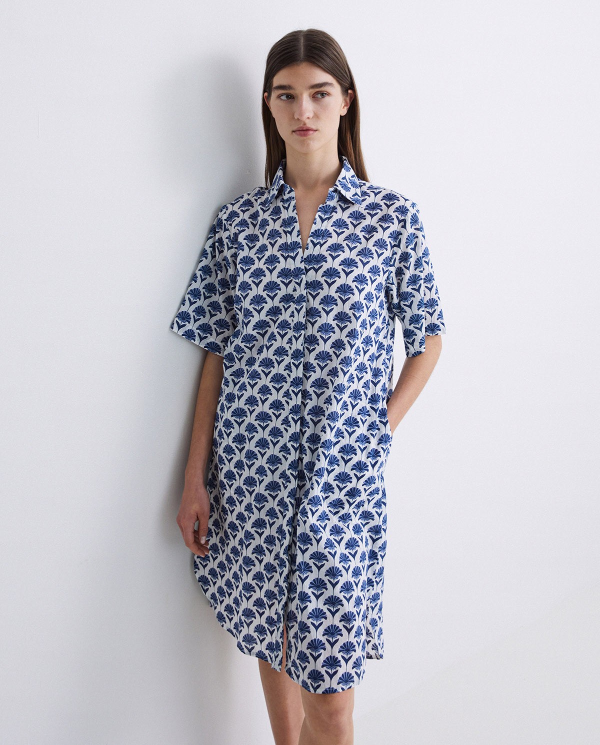 Short blue floral cotton dress 2
