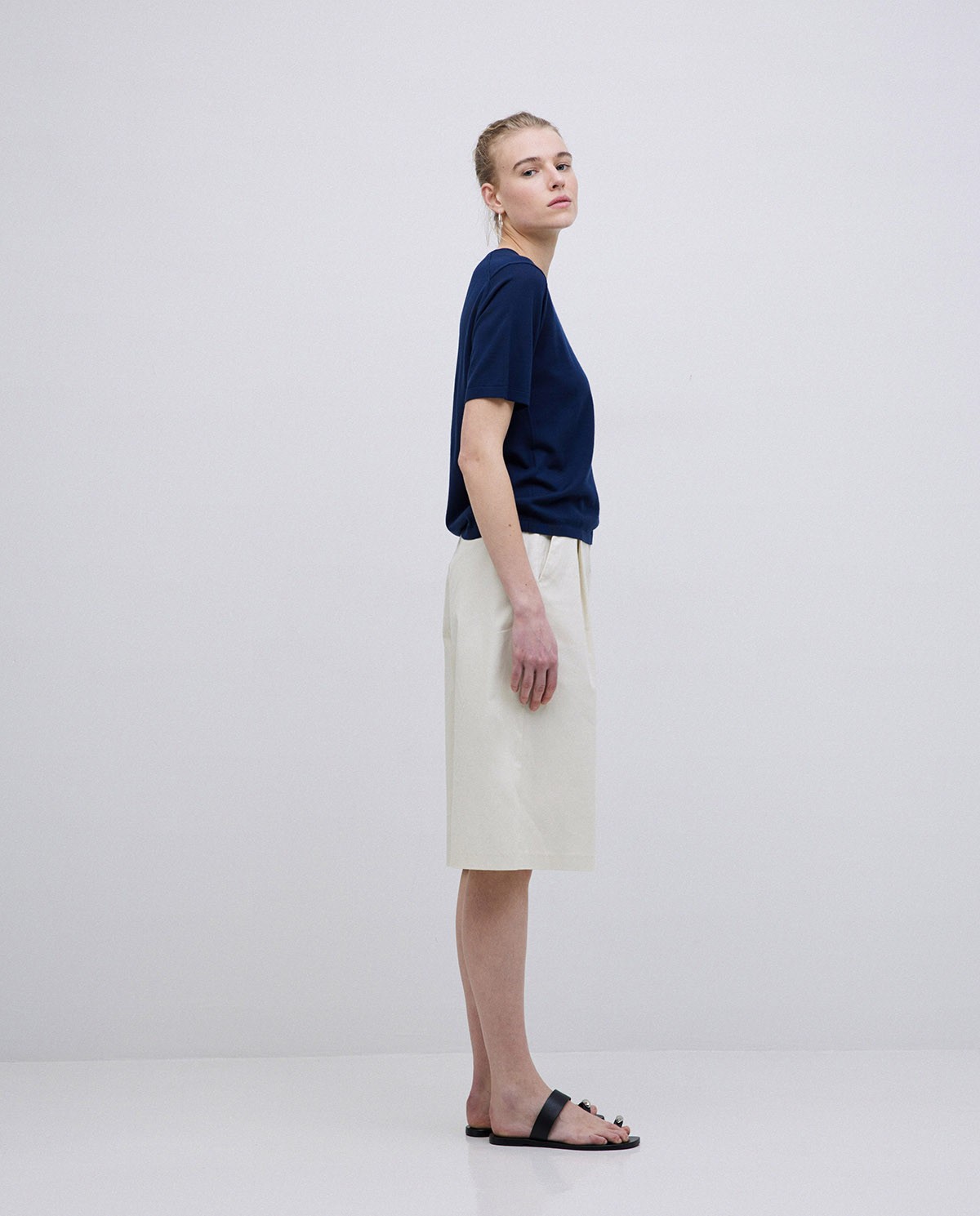 Bermuda tissu gabardine blanc cassé 3