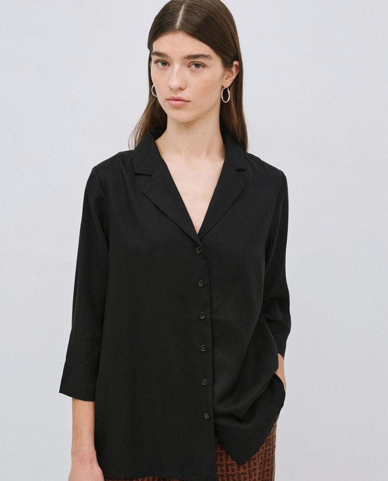 Camisa tencel cuello solapa negro