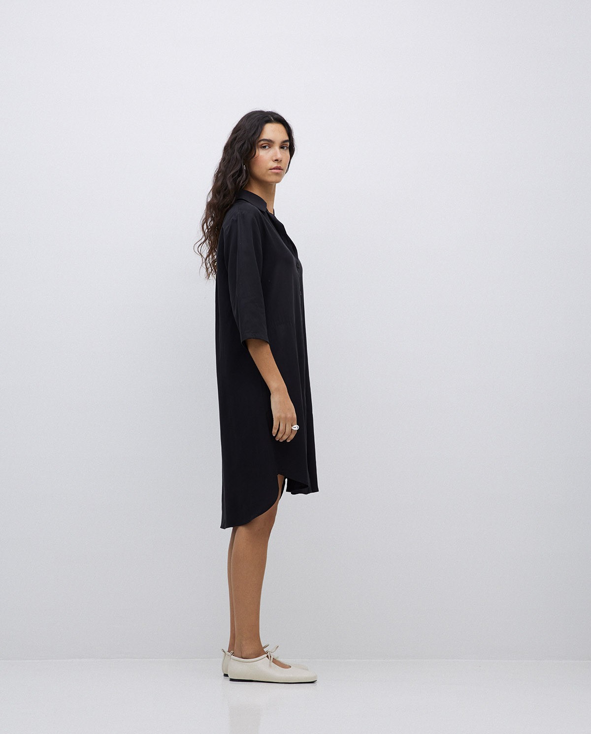 Vestido tencel cuello camisero negro 4