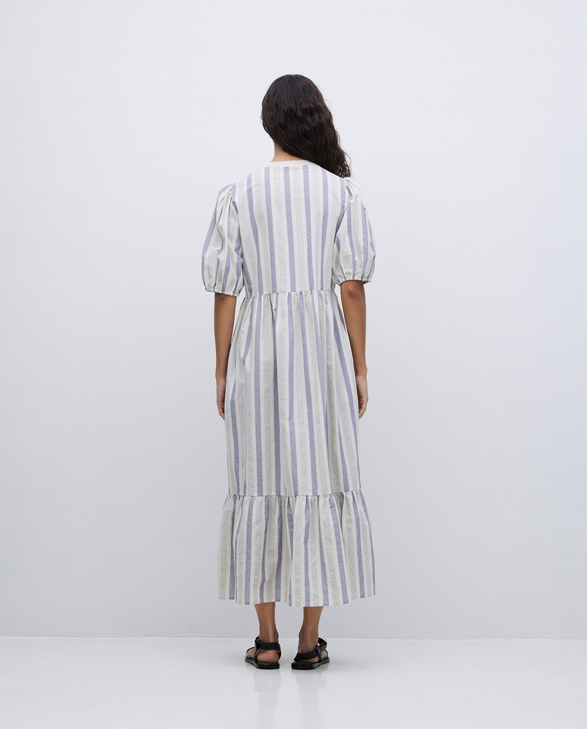 Vestido largo volantes azul 