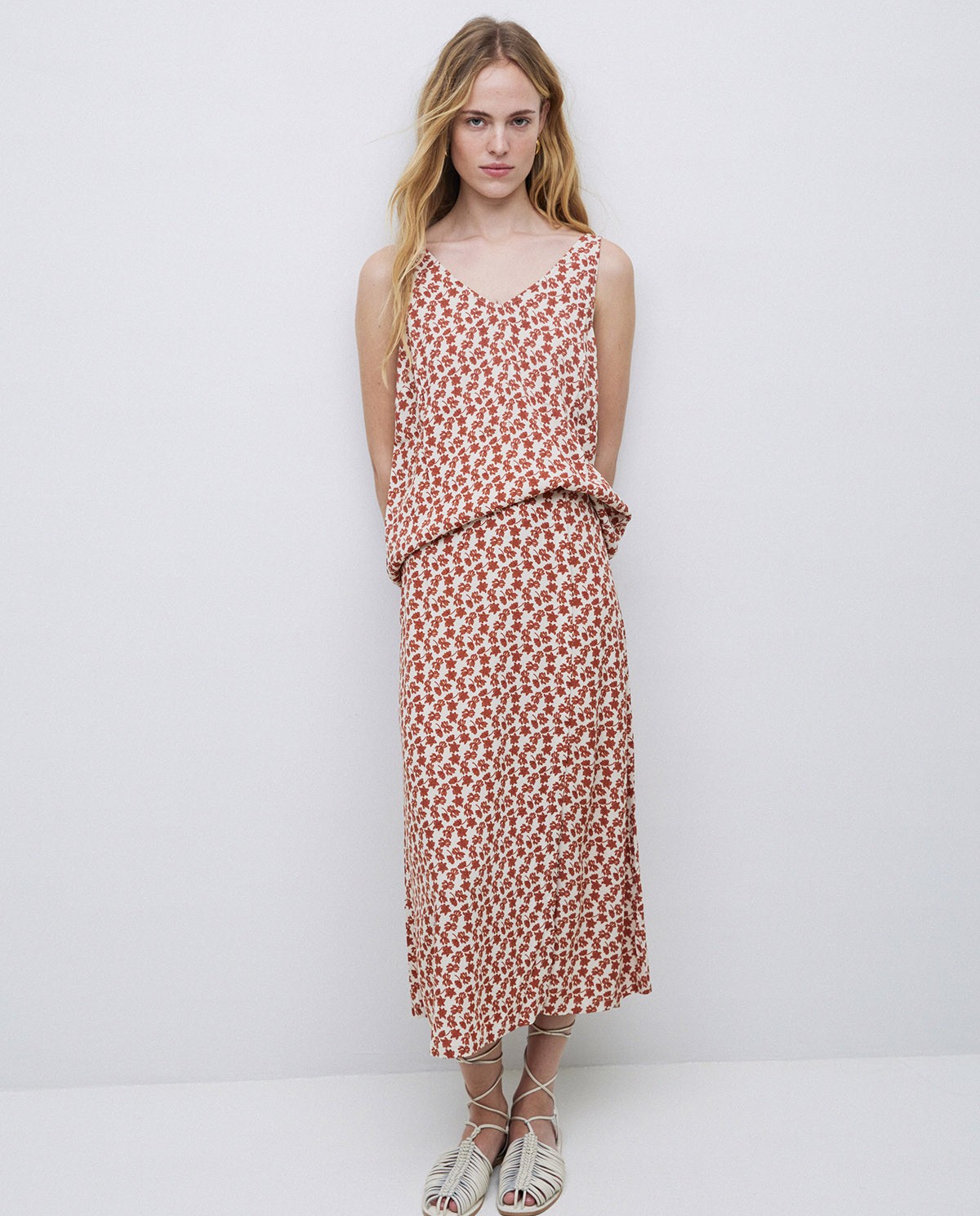 Top tirantes floral terracota 4
