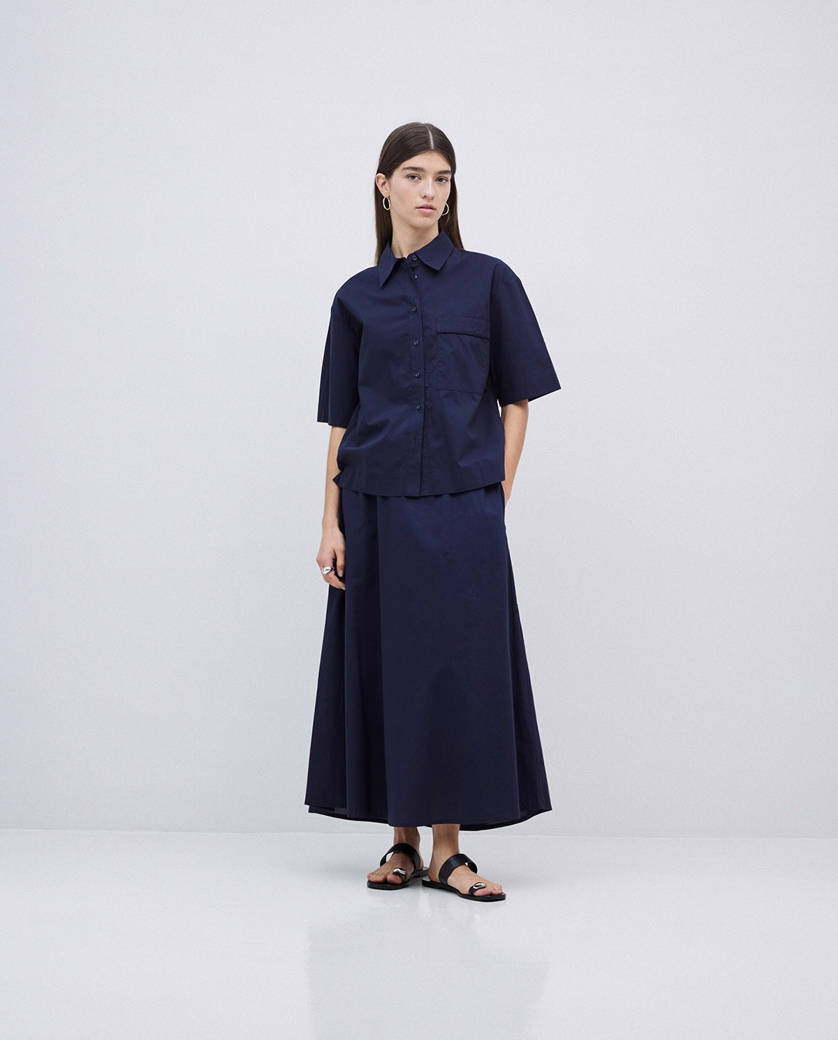 Falda cintura elástica popelín azul oscuro