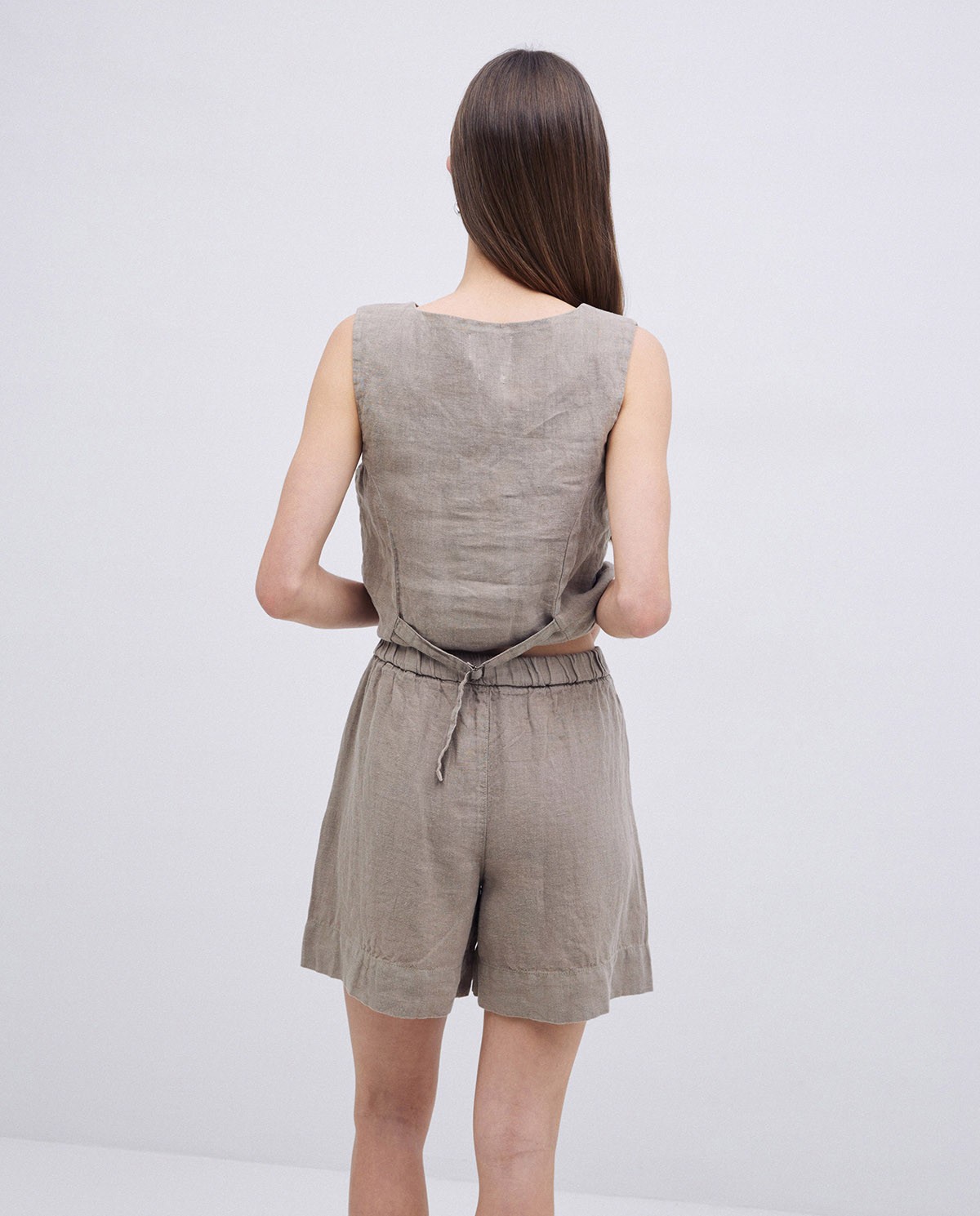 Khaki 100% linen shorts 3