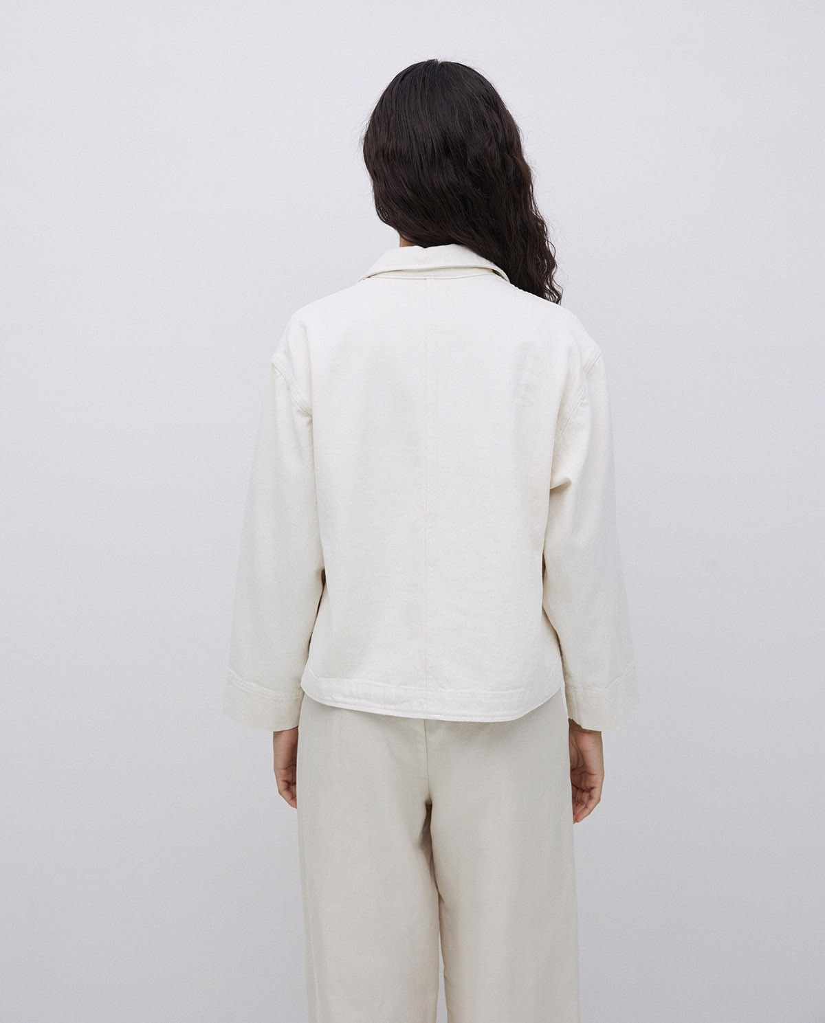 Raw denim jacket with pockets