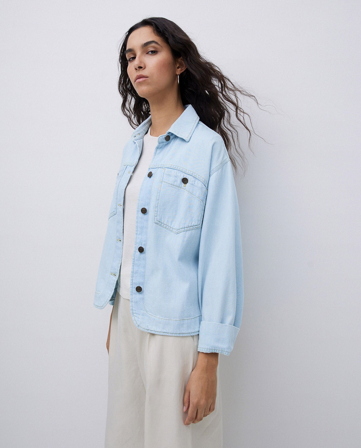 Indigo blue denim jacket with pockets