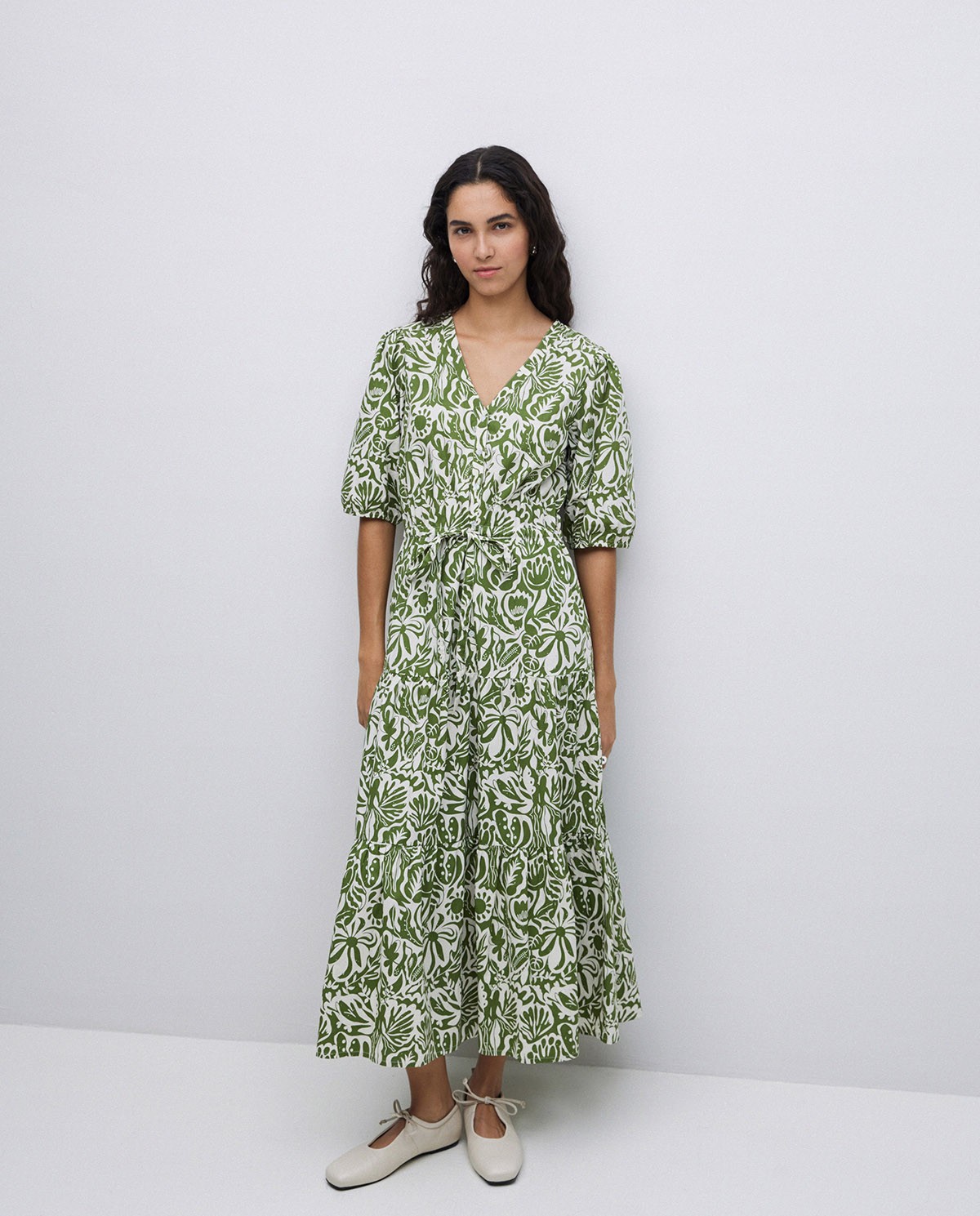 Vestido largo manga abullonada verde 3