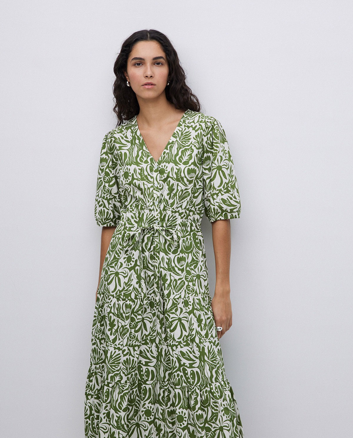 Vestido largo manga abullonada verde