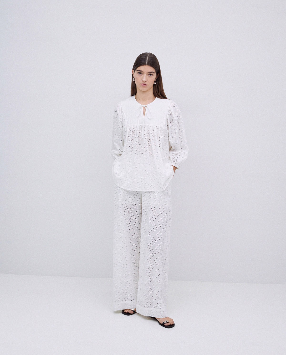 Pantalons wide leg brodat blanc