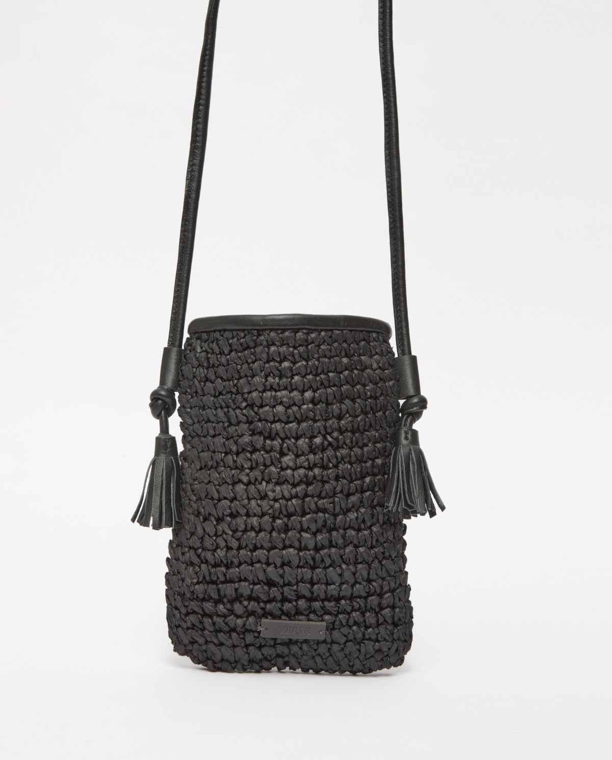 Sac fait main en raphia noir 2