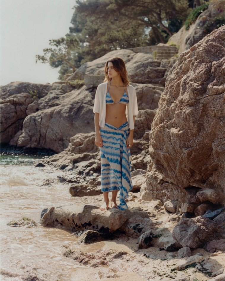 Blue tie-dye printed sarong