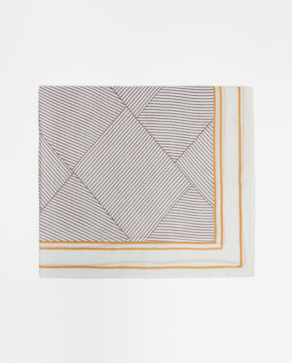 Off-white geometric-print sarong 1