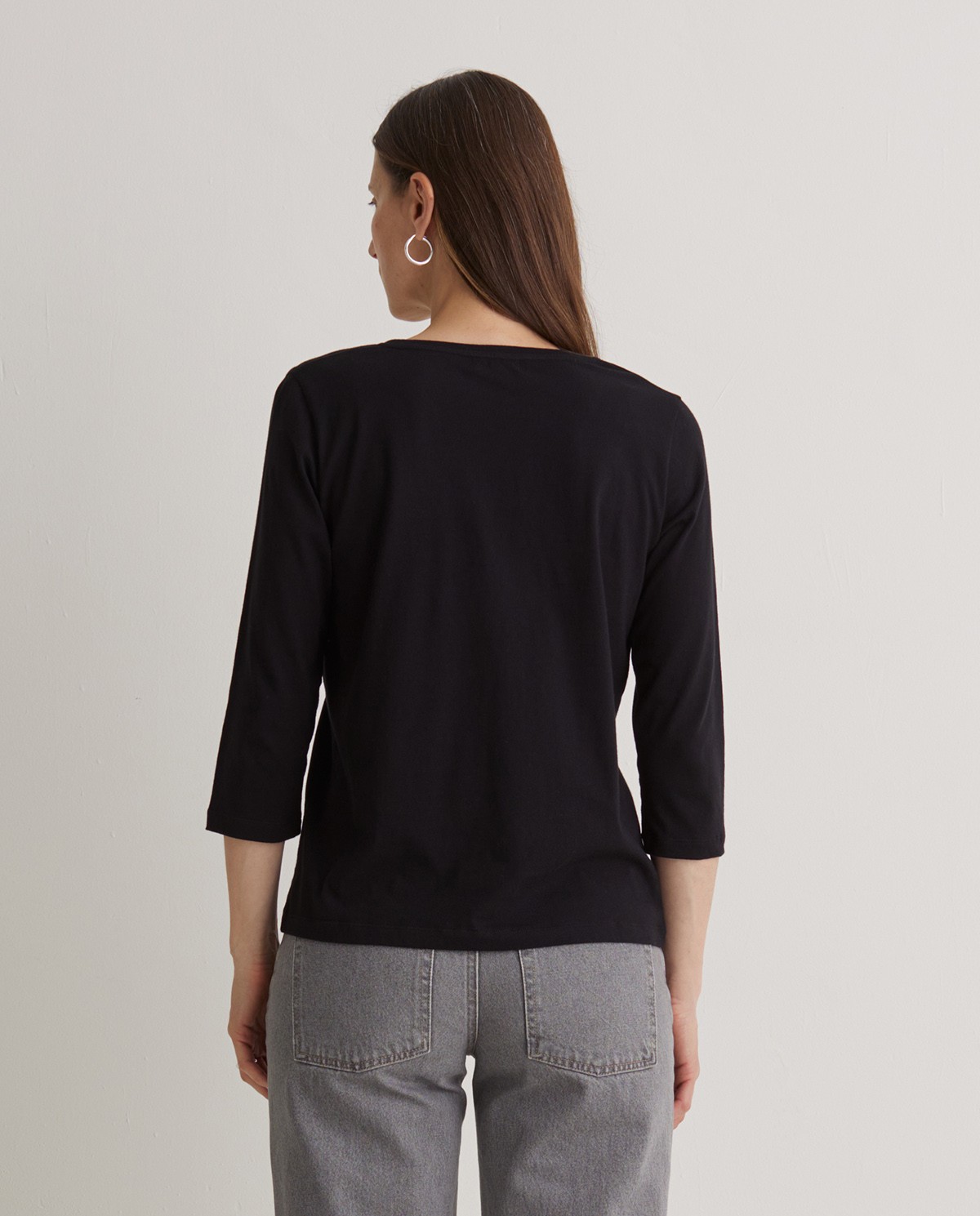 Organic cotton V-neck black T-shirt - 100% organic cotton T-shirt 4
