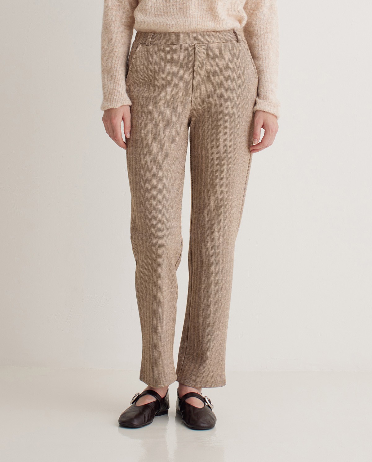 Pantalon camel à chevrons coupe régulière - Pantalon droit en maille 2