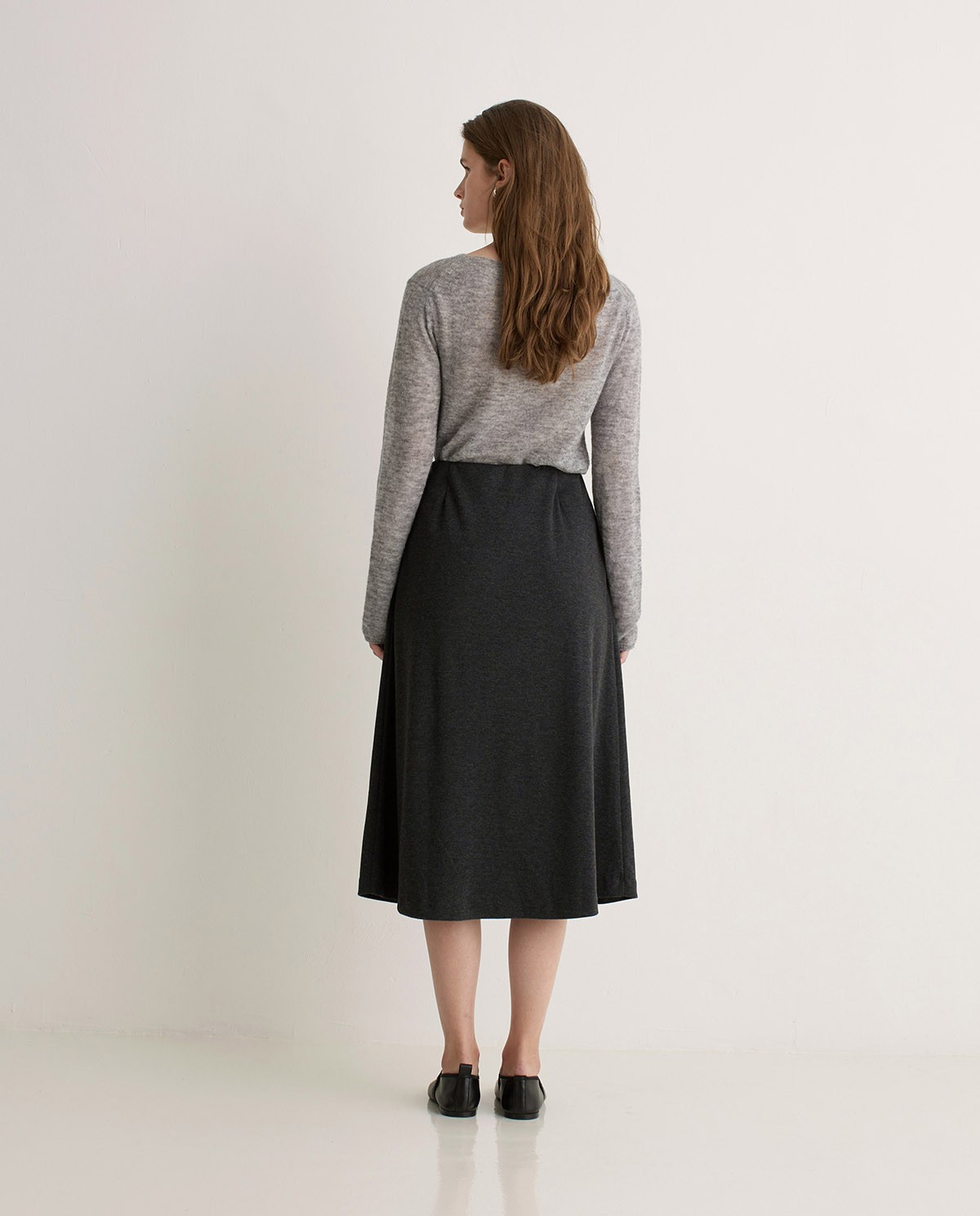 Falda midi cintura elástica antracita - Falda midi 5