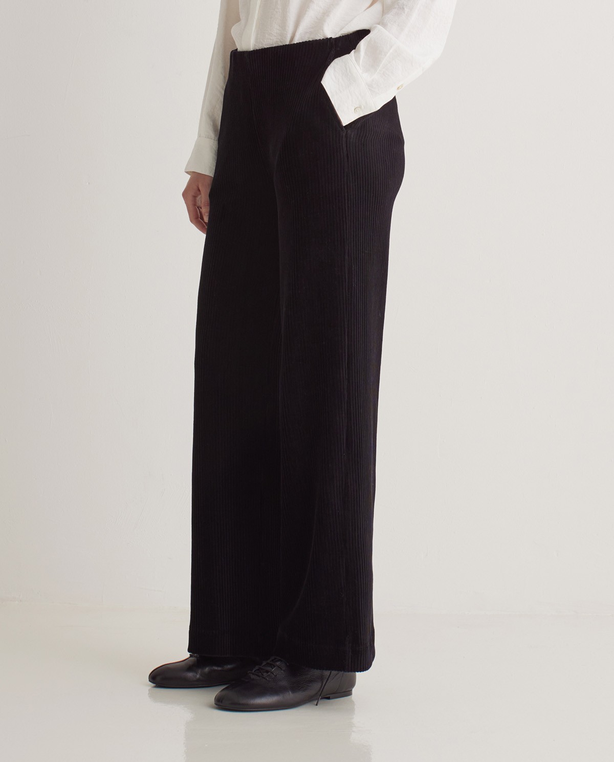 Black cotton blend wide leg corduroy pants - Knitted corduroy pants 3