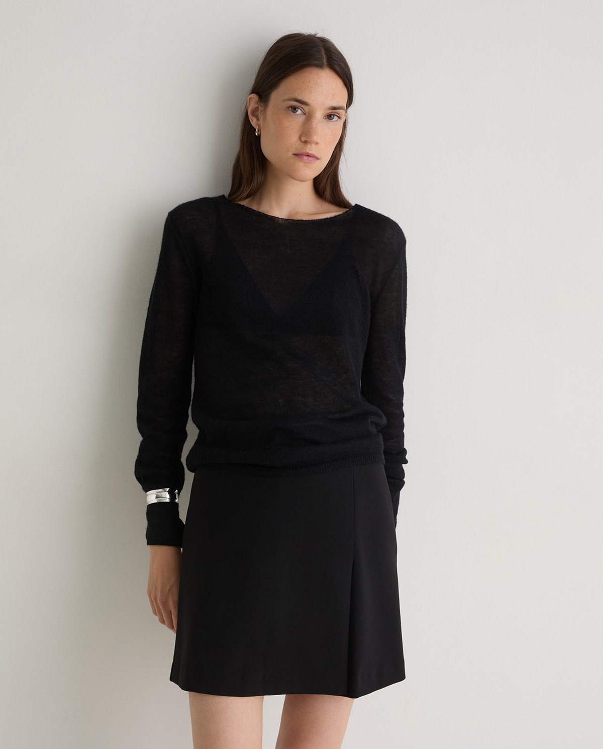 Black short cotton skirt with slit woman Yerse - Front view 1