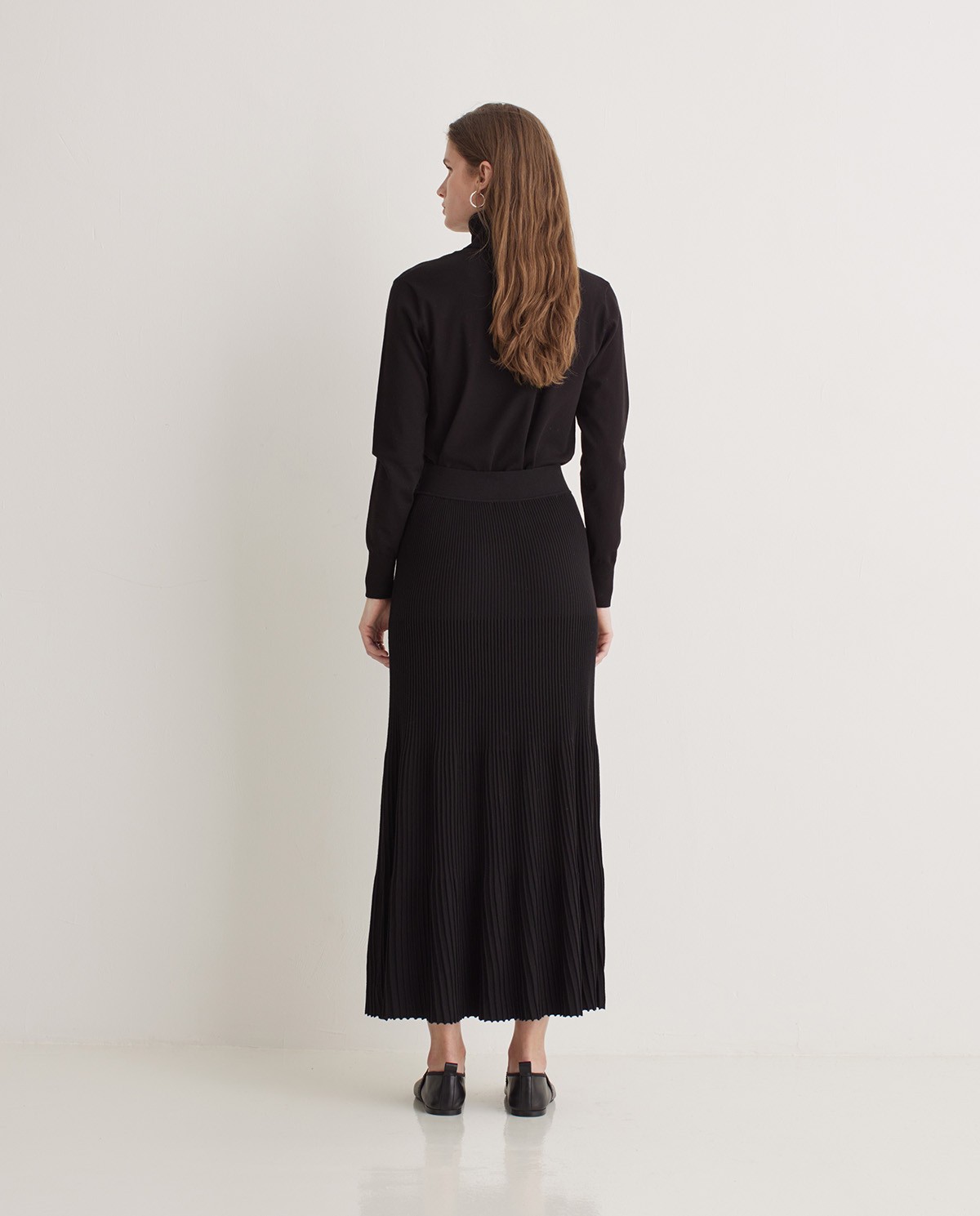 Black pleated midi skirt - Pleated midi skirt 4