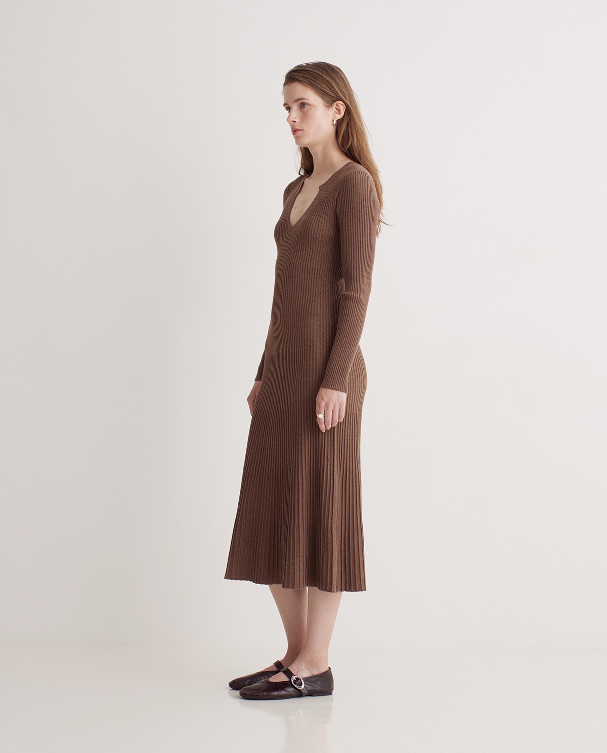 Vestido midi ajustado arena - Vestido midi 3