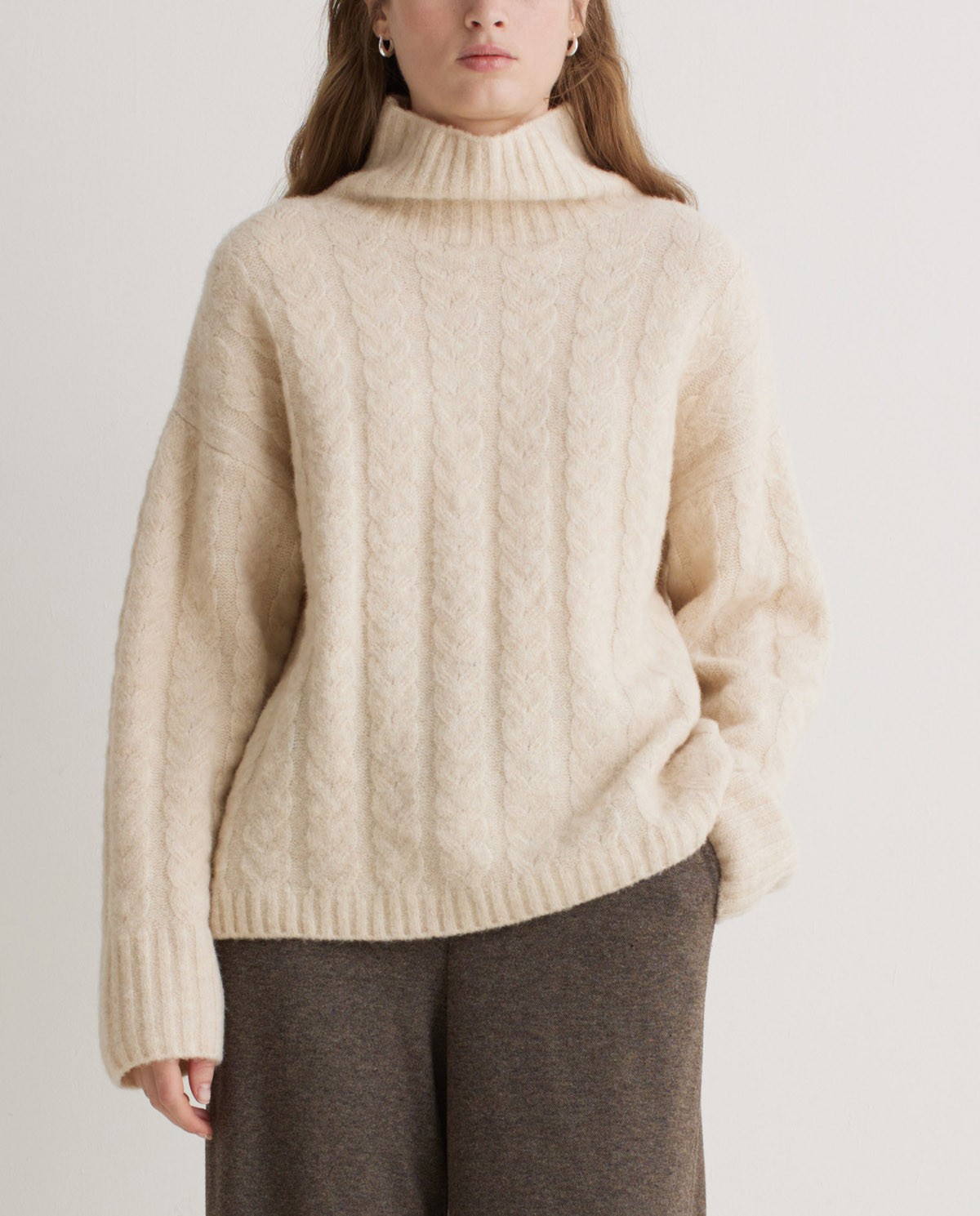 Jersey lana y alpaca cuello alto crudo - Jersey de cuello alto 1