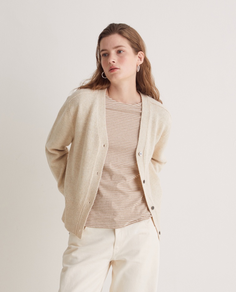 Ecru wool cardigan with side slits - Cardigan made of RWS wool and recycled fibers