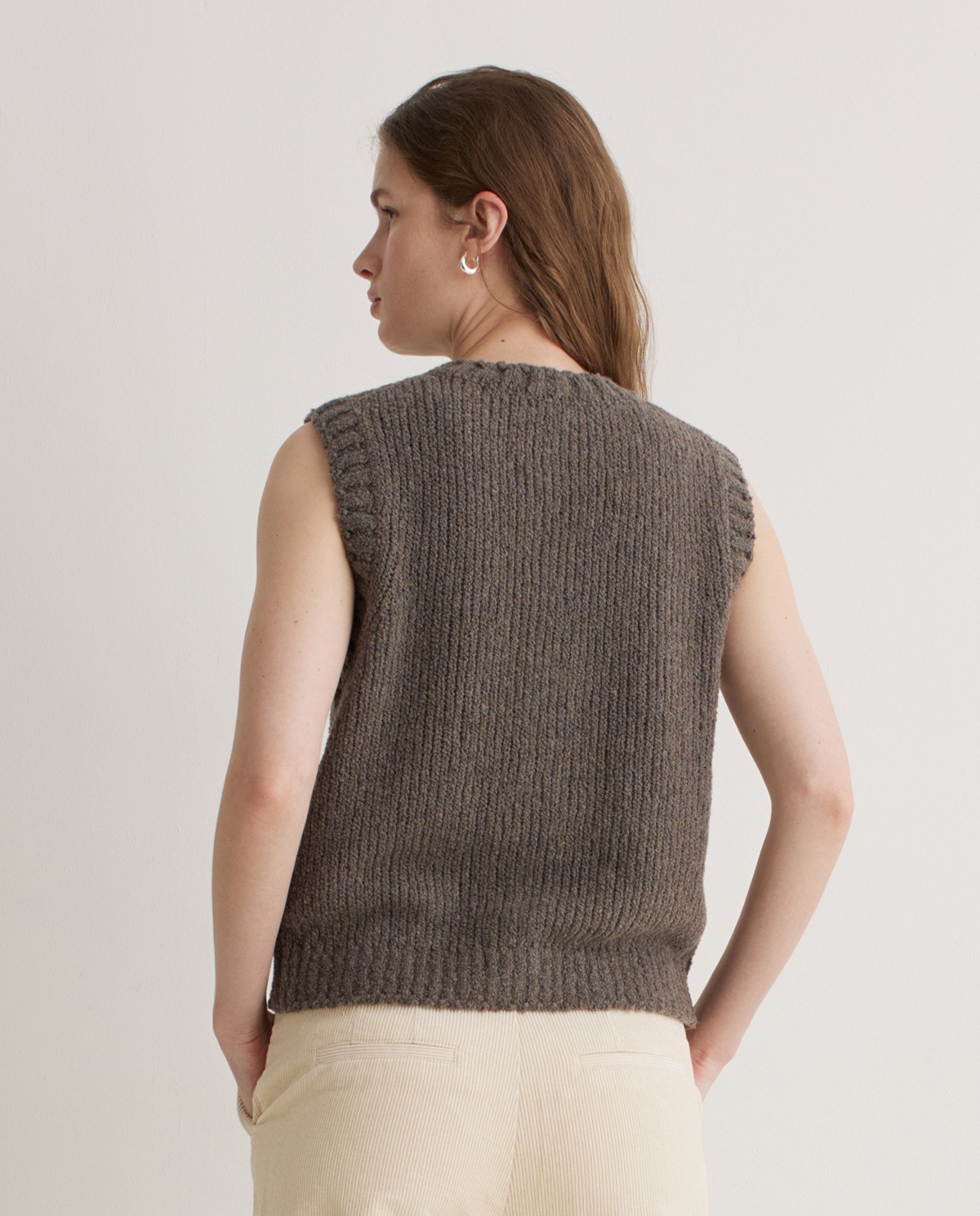 Gilet en laine mérinos mélangée anthracite avec poches - Gilet en laine mérinos et fibres recyclées 5